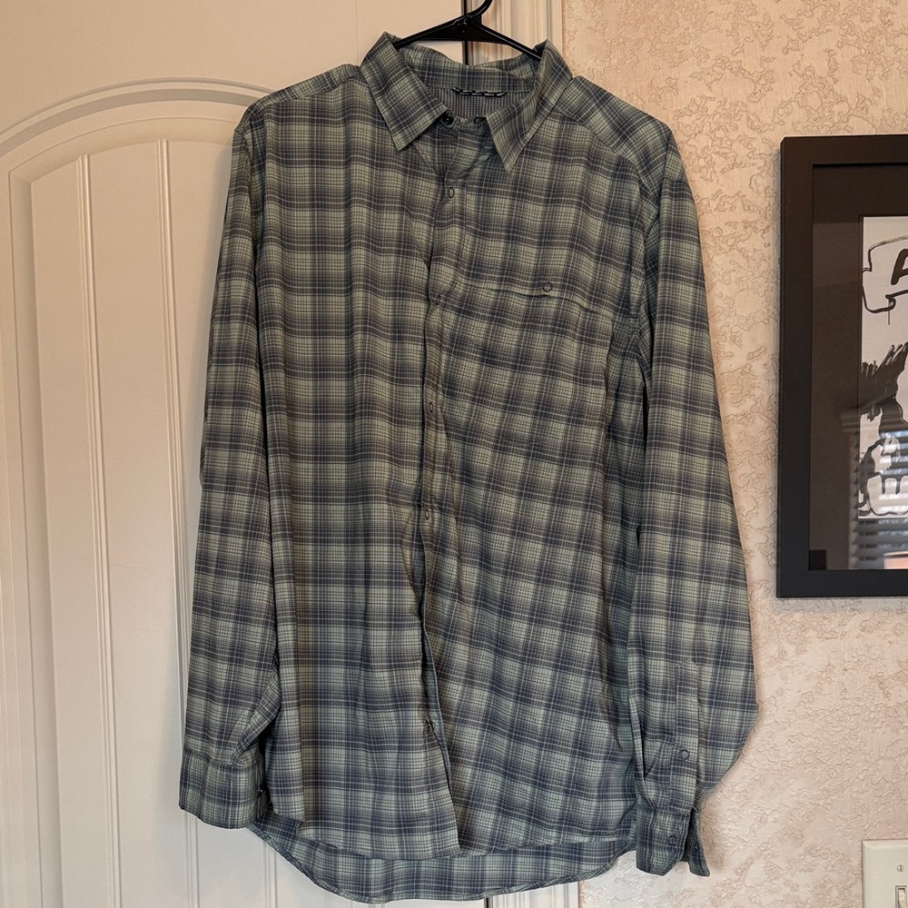 Swiss Tech Men's Green Checkered Shirt